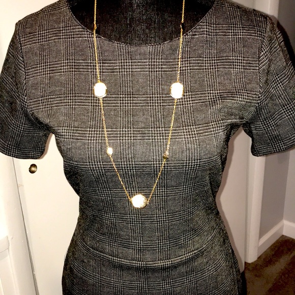 Banana Republic herringbone dress - Picture 2 of 5